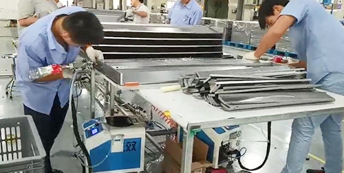 根据不同使用环境选择拉钉机的材料